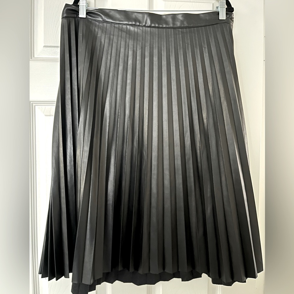 Mark New York Faux Leather Circle Pleated Skirt size XL